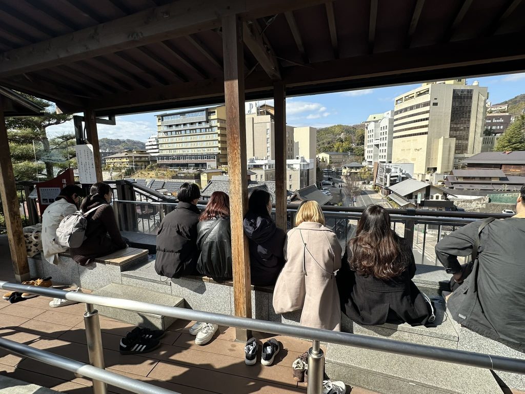 道後温泉空の散歩道(無料の足湯)