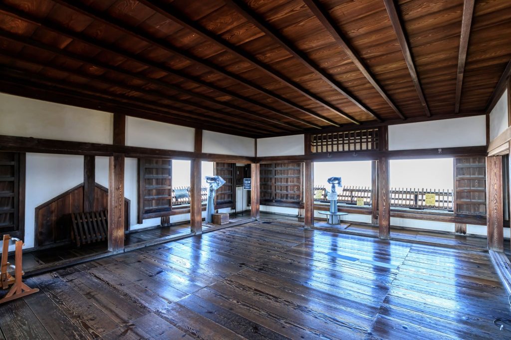 松山城天守閣内