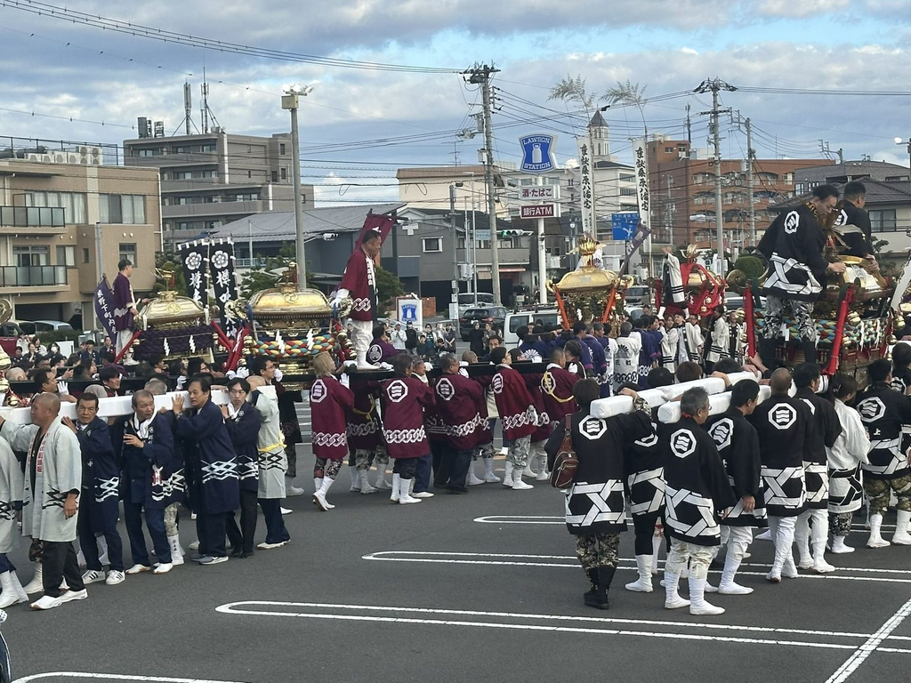 桑原八幡神社例大祭 神輿寄せ