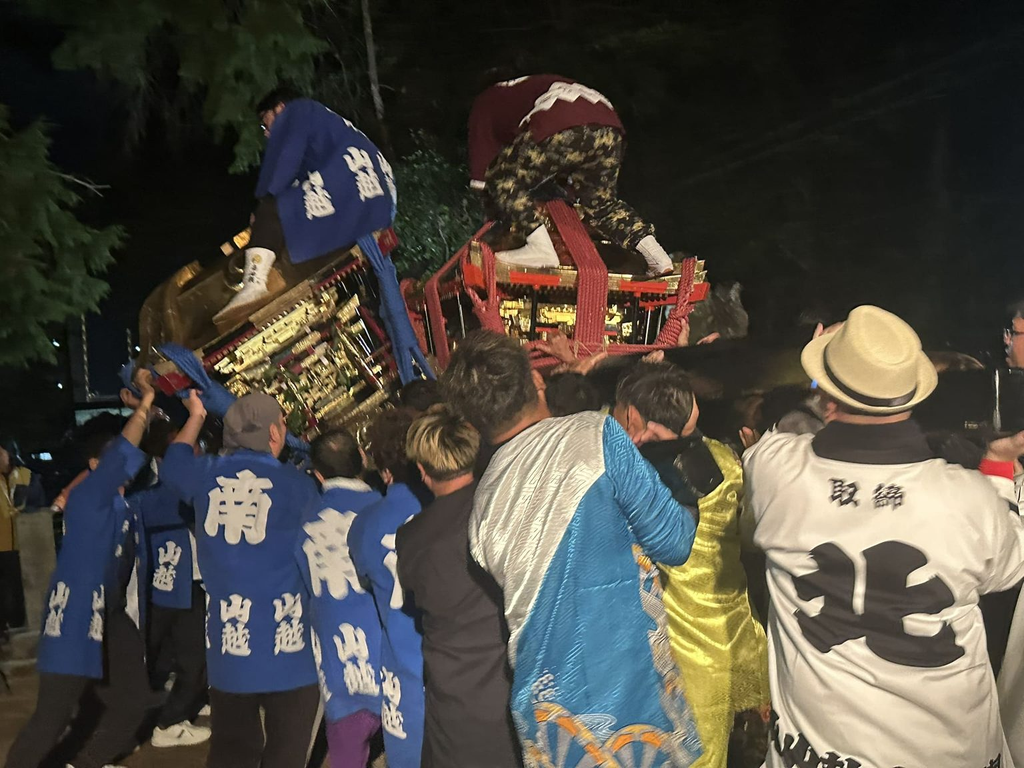 還熊八幡神社例大祭 宮入り、鉢合わせ