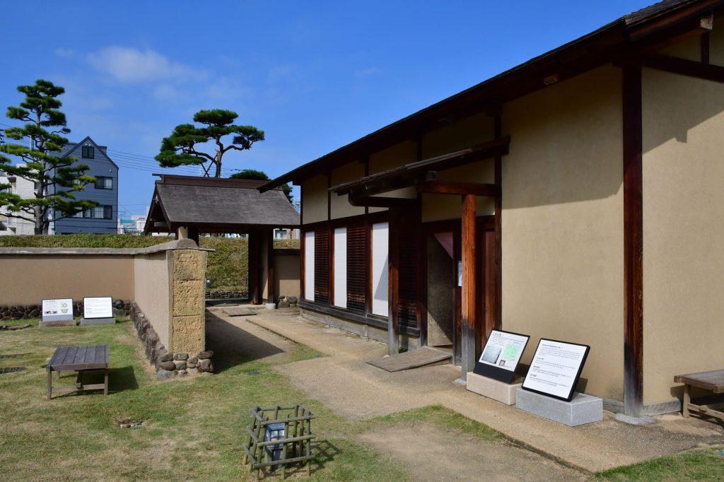 湯築城資料館と武家屋敷