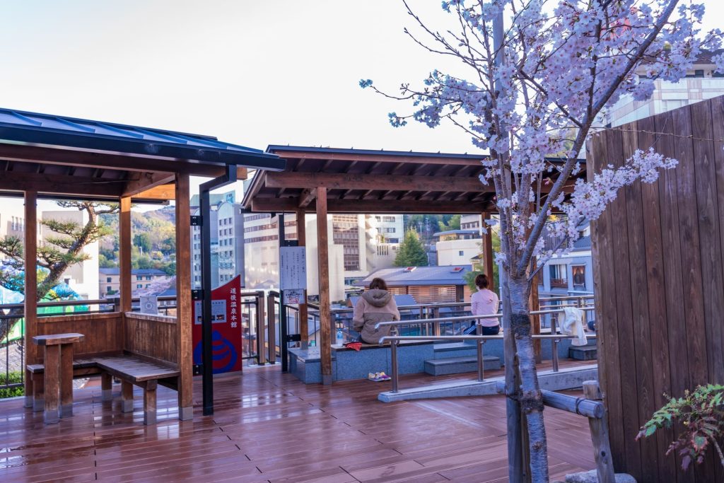 道後温泉空の散歩道(無料の足湯)