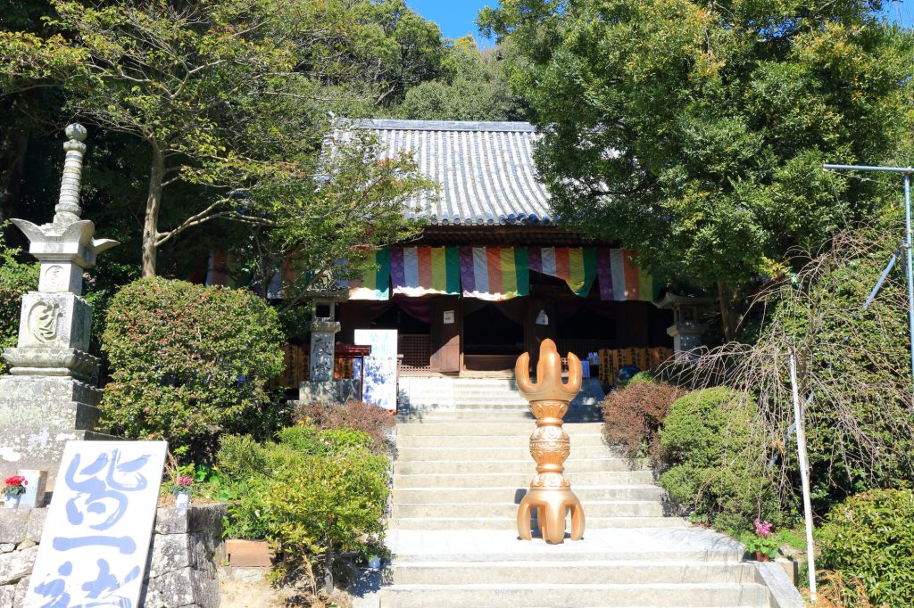 石手寺本堂