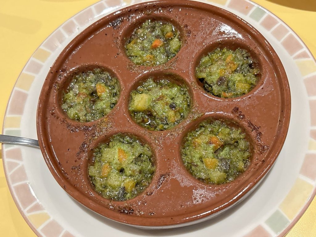 サイゼリアのエスカルゴ写真