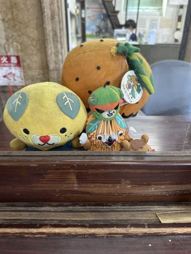 ぬいぐるみみきゃん県庁