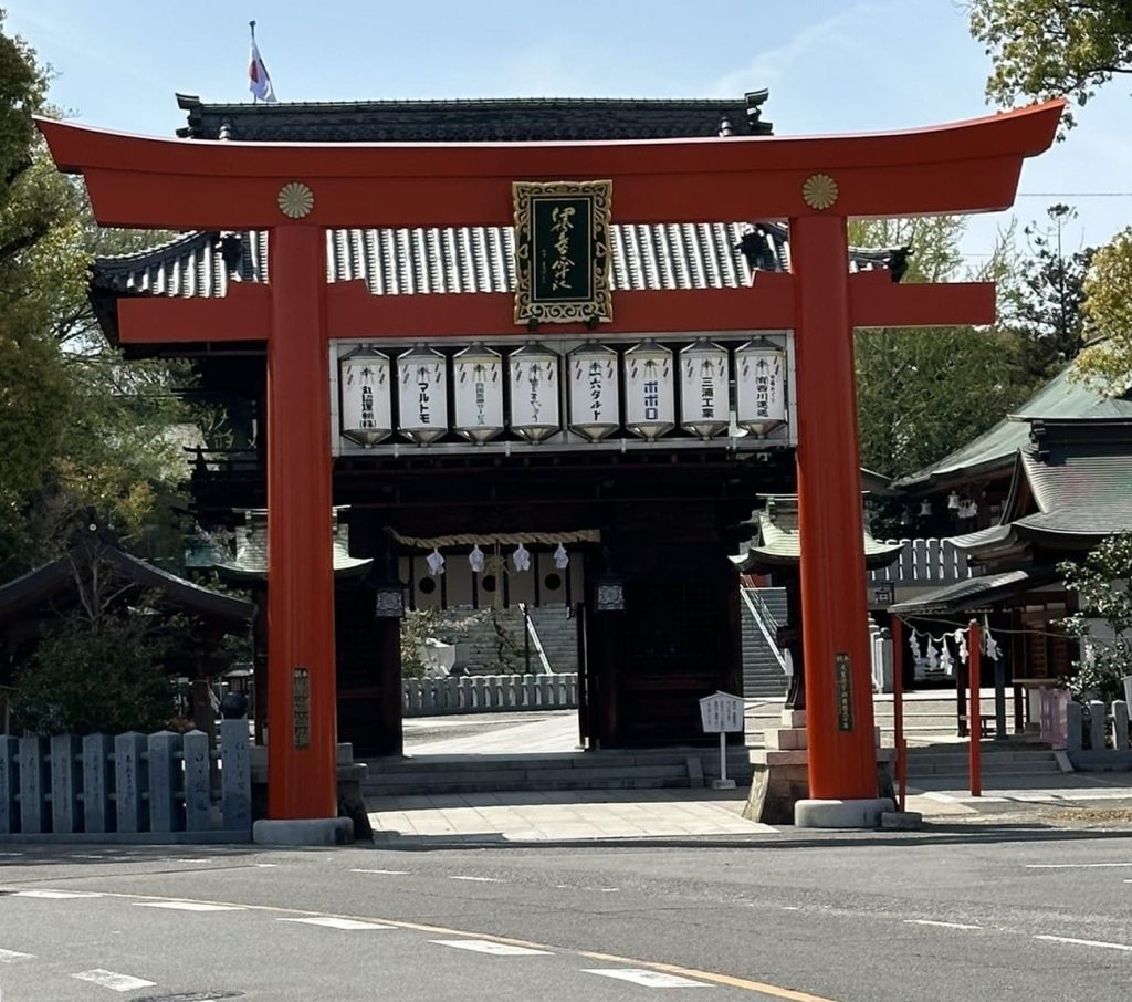 伊豫豆比古命神社(椿神社)正面鳥居
