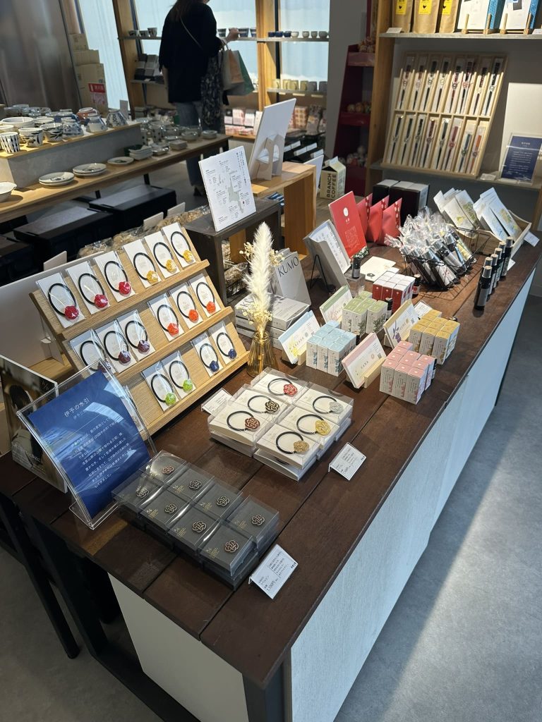 南海放送JR松山駅ショップ