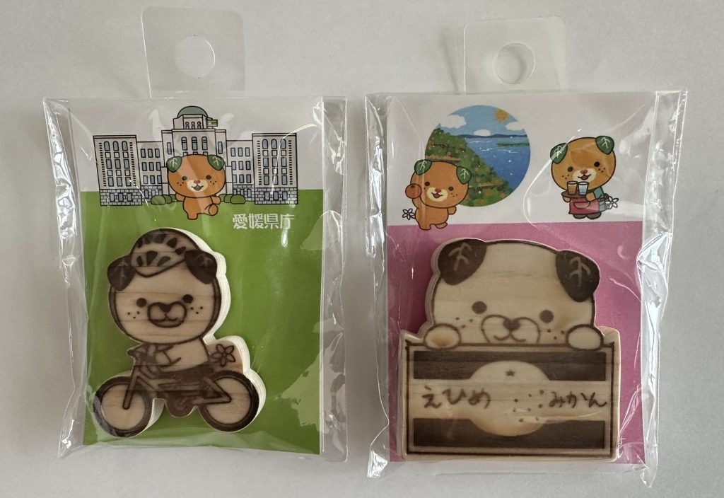 木製型取りみきゃんマグネット