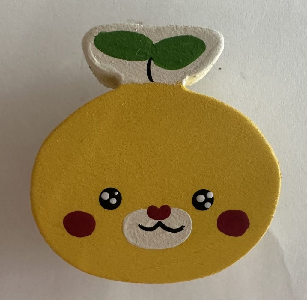 木製、こみきゃんのお顔みきゃんマグネット