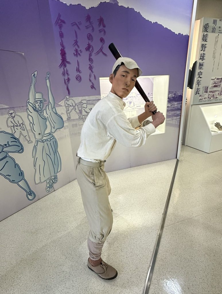 野球歴史資料館の正岡子規像