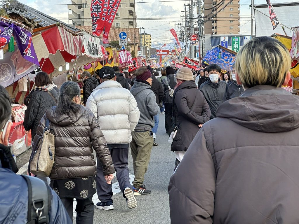 伊豫豆比古命神社(椿神社)椿祭り