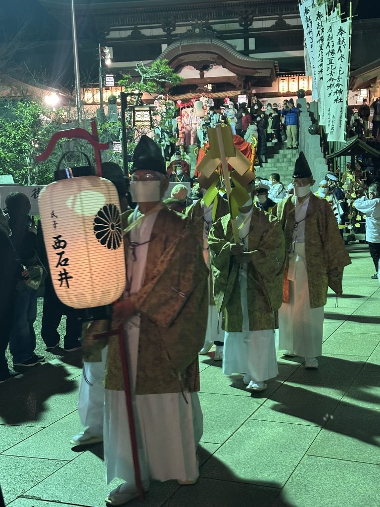 伊豫豆比古命神社の椿祭りお神輿4