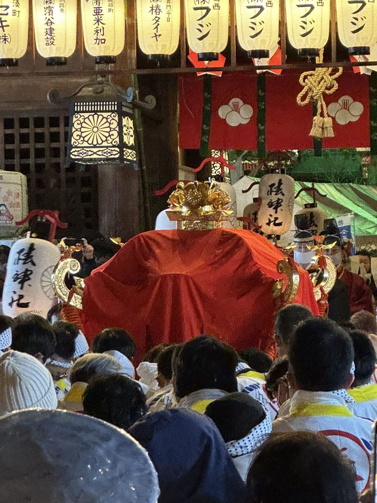 伊豫豆比古命神社の椿祭りお神輿7