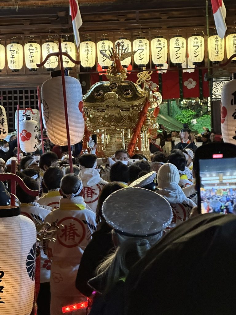 伊豫豆比古命神社の椿祭りお神輿9