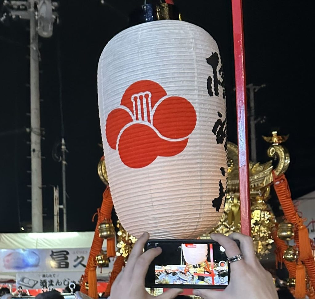 椿神社の提灯