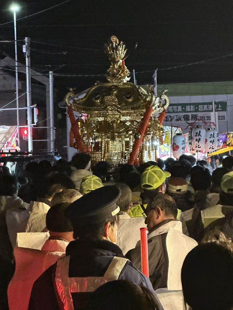 伊豫豆比古命神社の椿祭りお神輿11