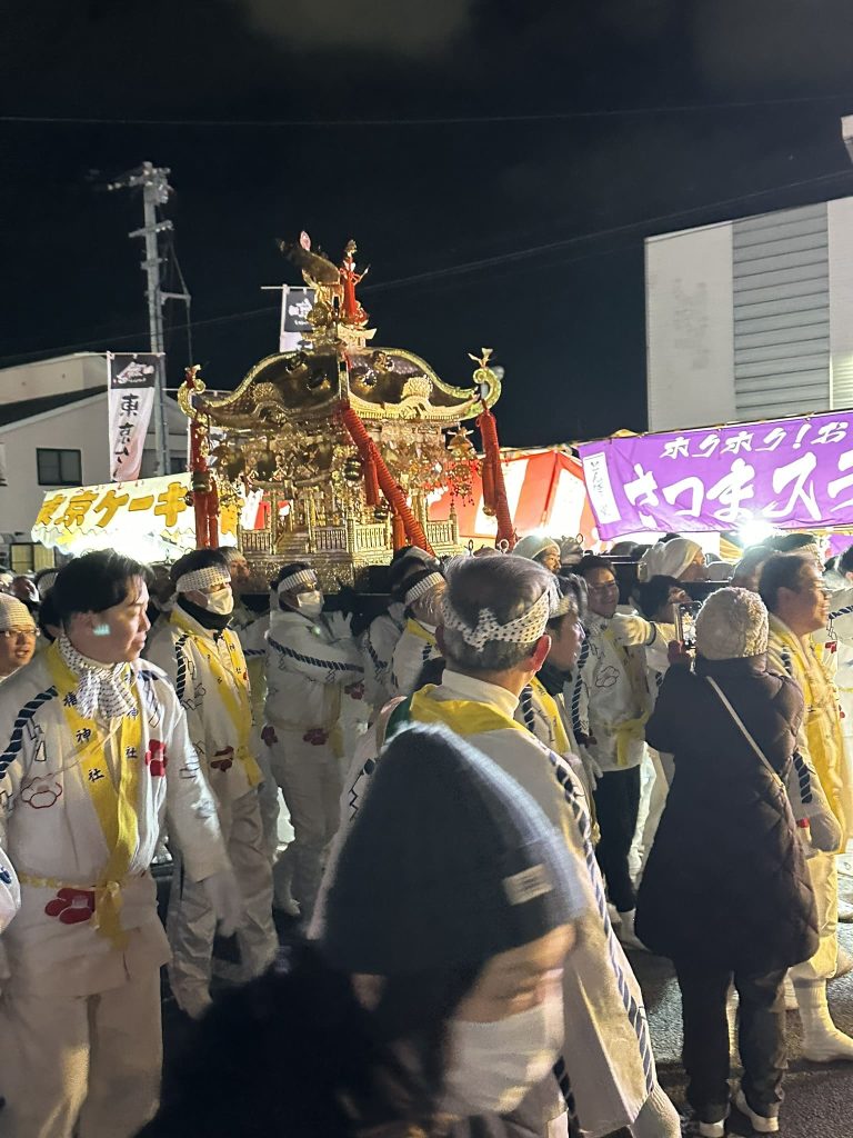 伊豫豆比古命神社の椿祭りお神輿12