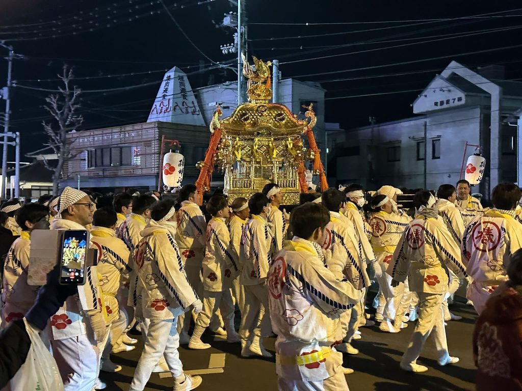 伊豫豆比古命神社の椿祭りお神輿15