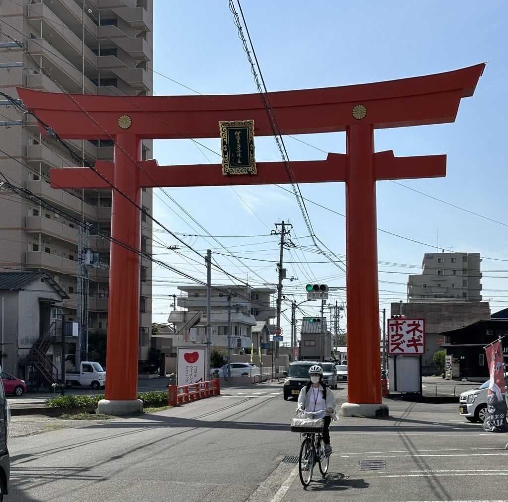 伊豫豆比古命神社(椿神社)大鳥居