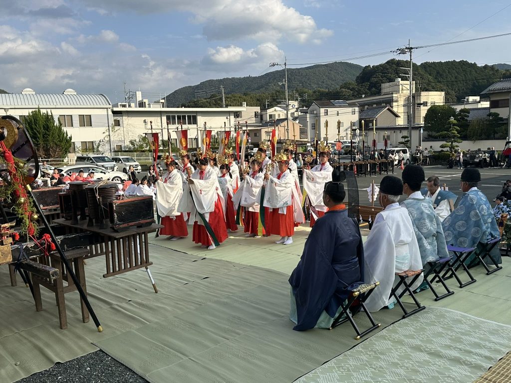 大洲まつり 御旅所での神事等(大洲市民会館前)11月2日(日曜)写真