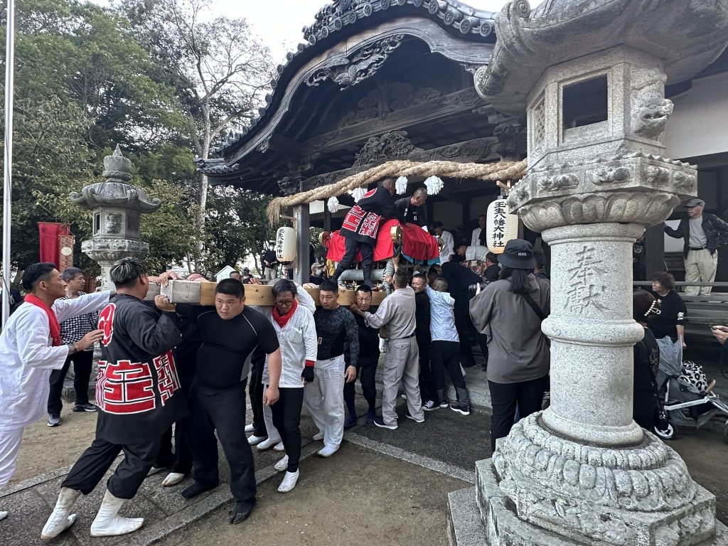 松前秋祭り　神事と鉢合わせ（宮出）　玉生八幡大神社