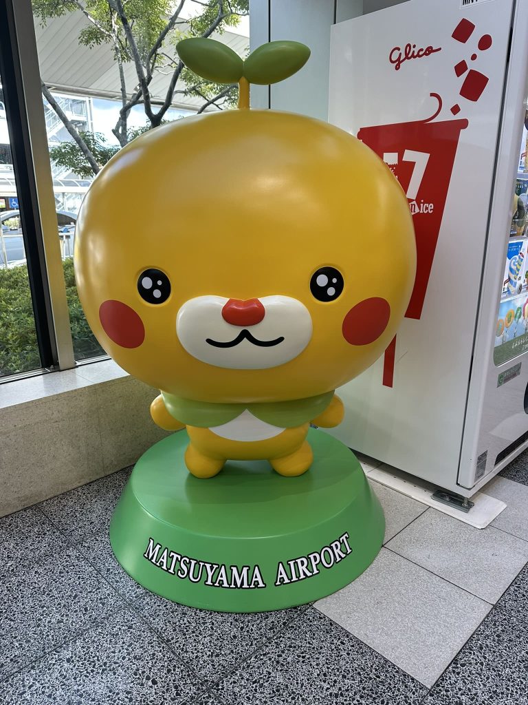 新登場！こみきゃん立像