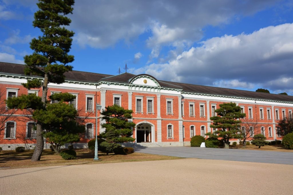 海上自衛隊第1術科学校(旧海軍兵学校)