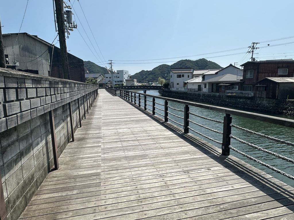 もっきんロード（愛媛県八幡浜市）