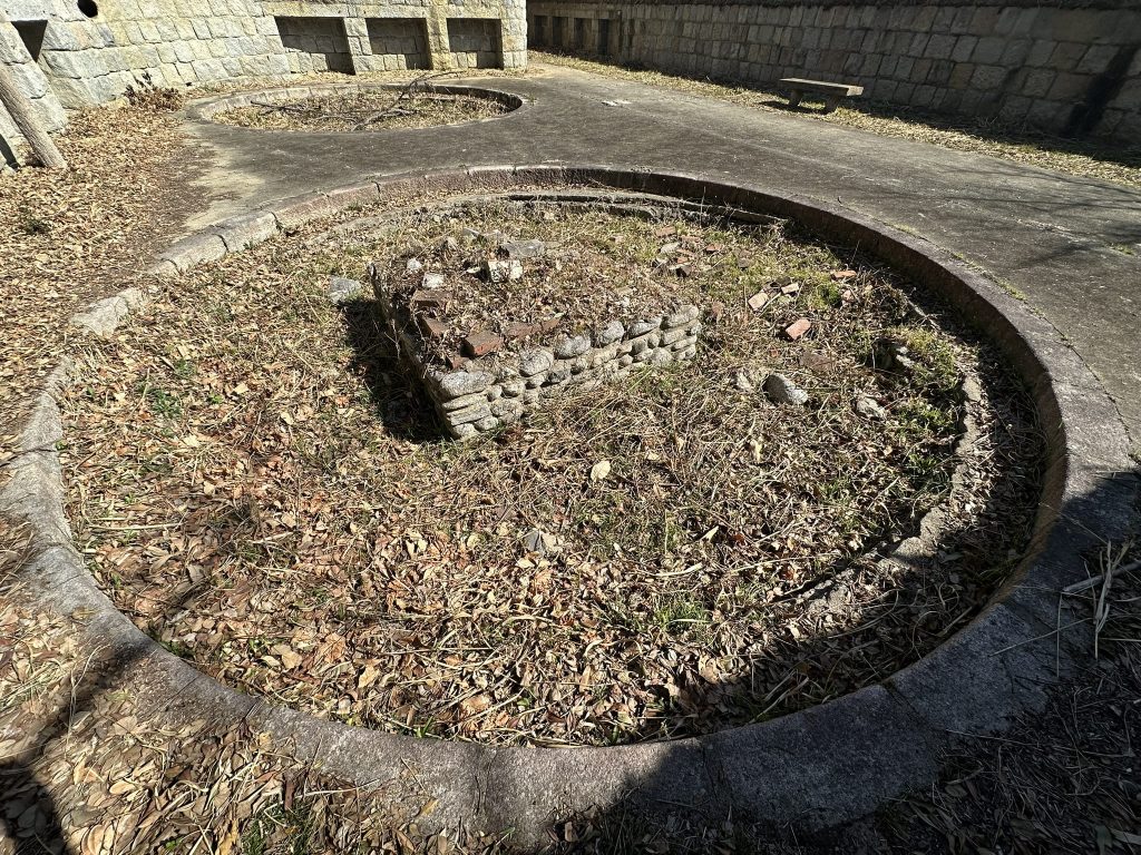 中部砲台跡(愛媛県今治市 小島の芸予要塞跡散策)