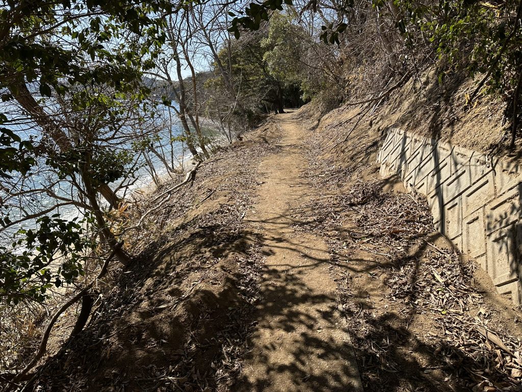 小島の海辺や遊歩道について(愛媛県今治市)