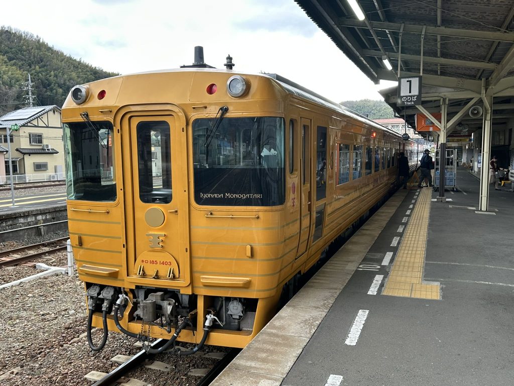 伊予灘ものがたり