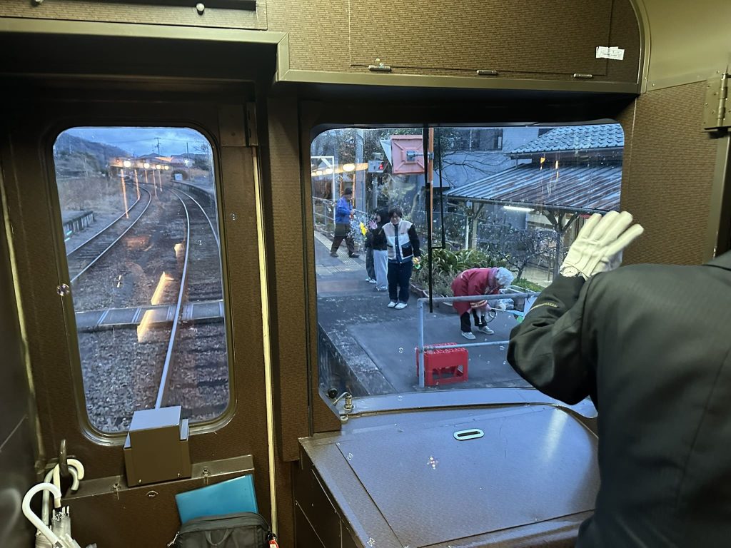 伊予灘ものがたりのおもてなし