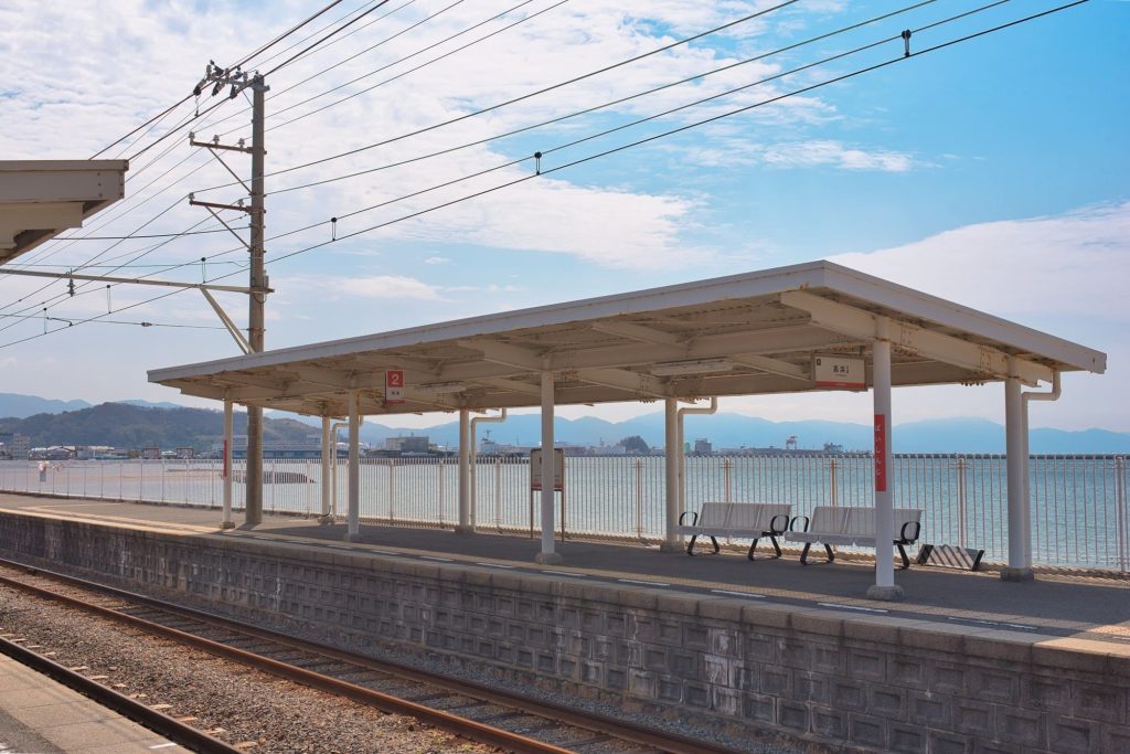梅津寺駅