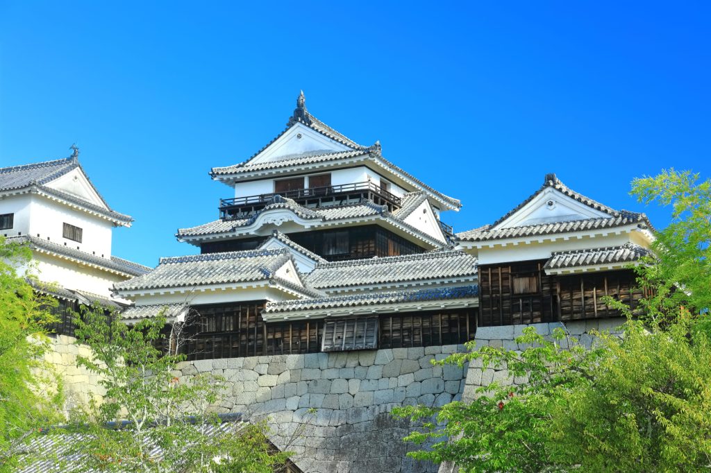 松山城と二之丸史跡庭園＜愛媛県松山市＞