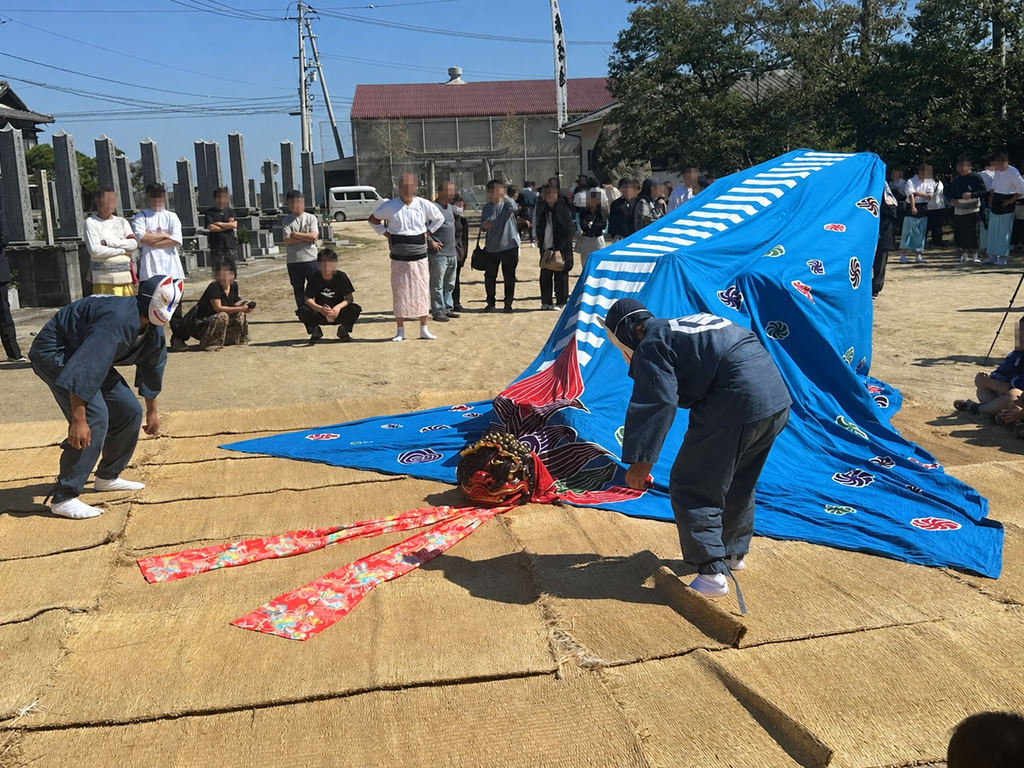 宮窪の秋祭り 祝詞場できつね踊りと獅子舞