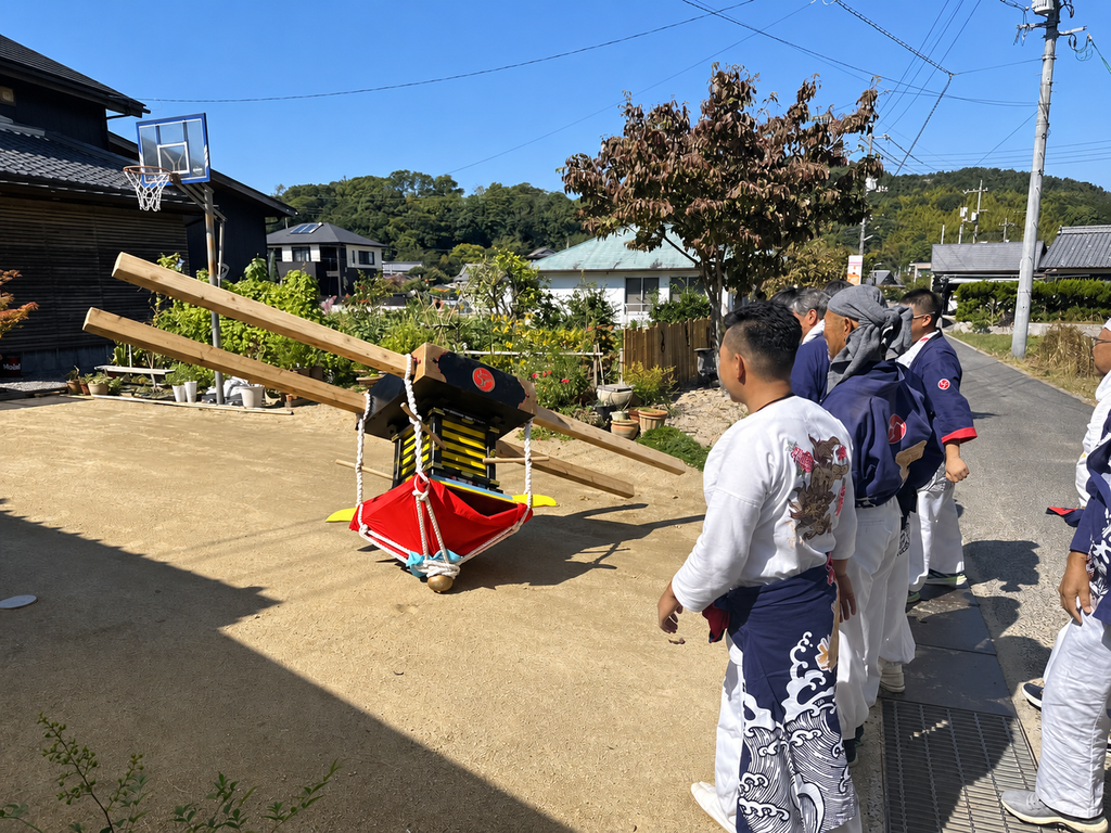 喜多浦八幡大神神社 神輿渡御祭の様子「みだき神輿(くだき神輿)」