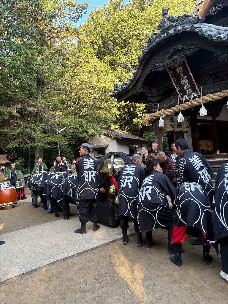松山秋祭り　朝日八幡神社秋季大祭 鉢合わせ