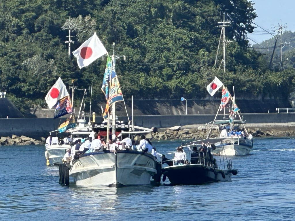 宮窪の秋祭り 御船旅(海上渡御)