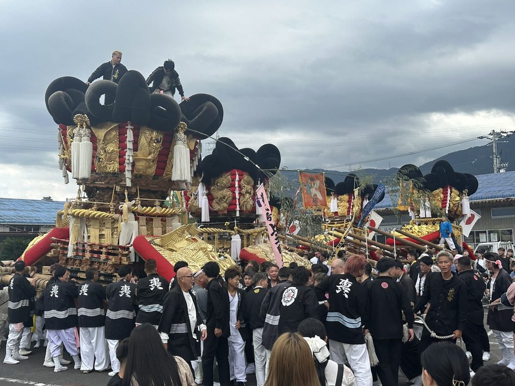 川之江秋祭り よんちく統一寄