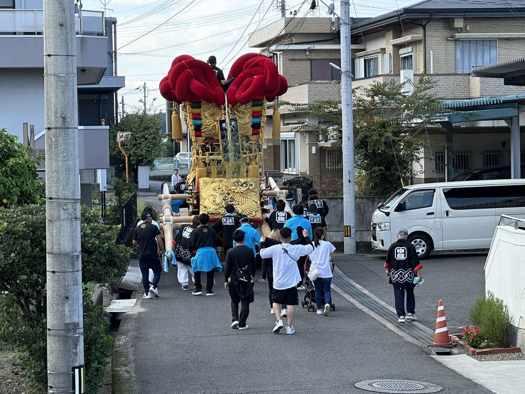 伊予三島秋祭り　地区内運行の様子