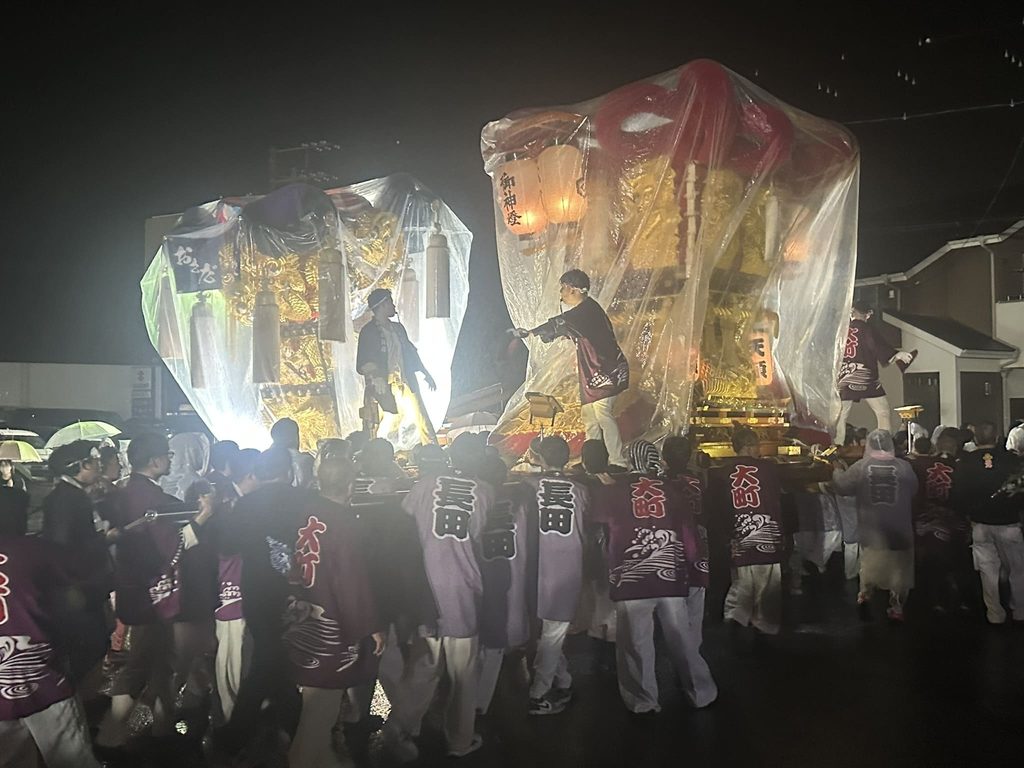 伊予三島秋祭り　豊岡太鼓台統一寄の様子
