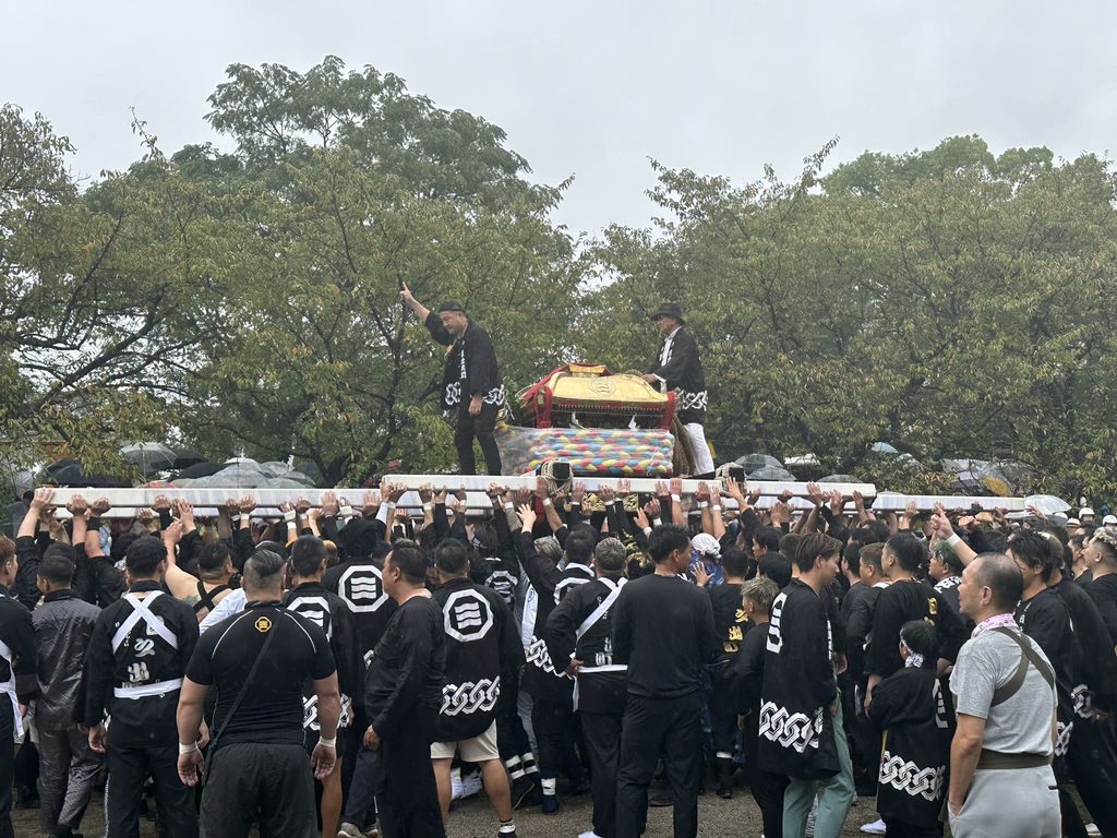 松山秋祭り石手川公園鉢合わせ写真