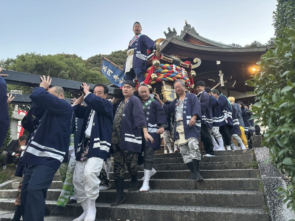 桑原八幡神社例大祭 宮出し